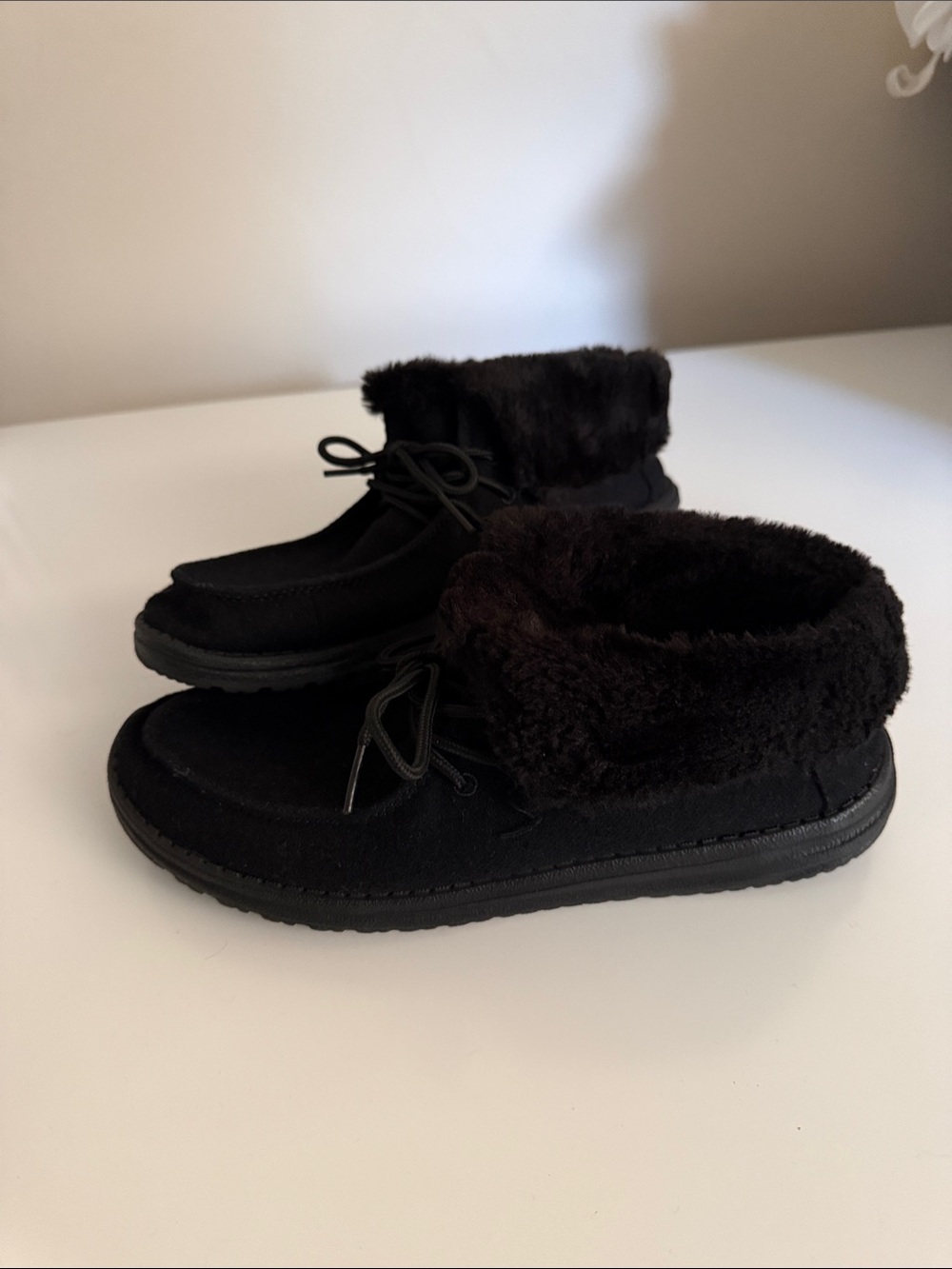 Hey Dude Britt faux fur lined shoes